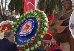 Denizli'de Özay Gönlüm'ü anma töreni!