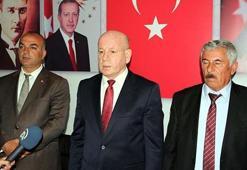 Şırnak'ta Uzungeçit Belediye Başkanı, AK Parti'ye geçti