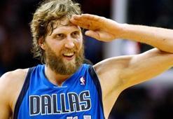 Nowitzki NBA tarihine geçti! O barajı geçti