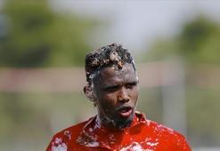 Samuel Eto'o'ya pastalı kutlama