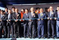 Bakan Arslan'a 10 yaşındaki kız milletvekili olmak istediğini söyledi
