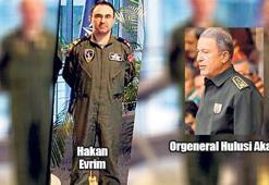O general uçağına lazer cihazı takmış