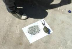 Oyuncak el bombası polisi harekete geçirdi