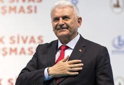 "Ben koltuktan vazgeçiyorsam, millet için iyi bir iş yapıyoruz"