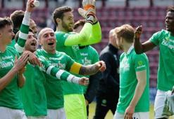 Celtic şampiyonluğunu ilan etti