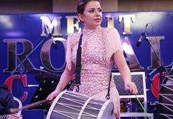 Merve’den davul şov