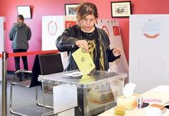 Yurt dışından 1,2 milyon oy