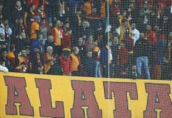 Tribünlerde yine istifa sesleri!