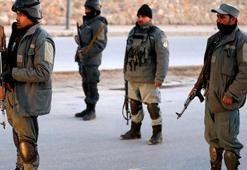 Afganistan'ın Savunma Bakanlığı yakınında patlama!