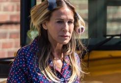 Sarah Jessica Parker pijamayla sokakta!