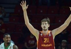 Pleiss ameliyet edilirse sezonu kapatacak!