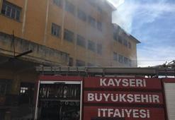 Eski un fabrikasında yangın çıktı