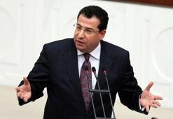 MHP'den referandum eleştirilerine tepki