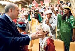 ‘Çocuklar öldürülmesin şeker de yiyebilsinler’