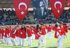 24 Nisan’da okullar tatil olacak mı?