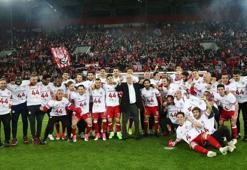 Yunanistan'da şampiyon Olympiakos