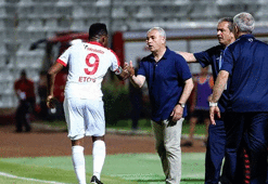 Samuel Eto'o sen n'aptın! Tarihte ilk...