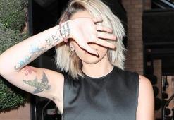 Paris Jackson galaya böyle katıldı!
