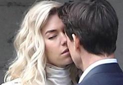 Tom Cruise ile Vanessa Kirby çok fena yakalandı!
