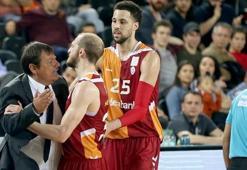 Ergin Ataman'a 3 maç ceza!