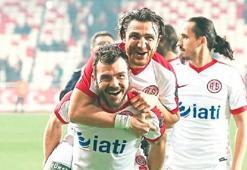 Yıldız futbolcu ortadan kayboldu!