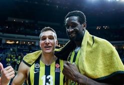 Bogdanovic ve Udoh yılın 5'inde!