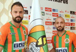 Aytemiz Alanyaspor'da çifte imza
