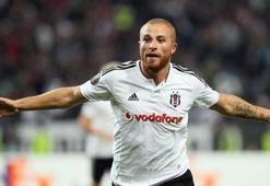 Menajerler Beşiktaş'ın kapısında!