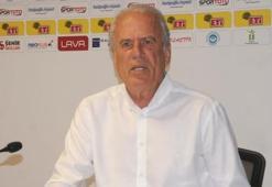 Mustafa Denizli: 'Süper Lig'e çıkma şansını kaçırmayacağız'