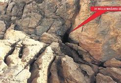 Hava operasyonunda 2 yönetici öldürüldü