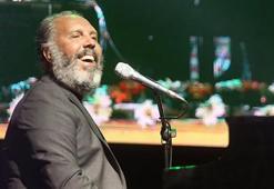 Fatih Erkoç Mersinlileri coşturdu!