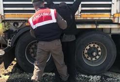 Jandarmadan kaçak akaryakıt operasyonu
