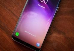 Samsung’un kendini affettirdi!