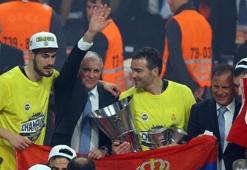 Obradovic: "Sahada yatıp kalkıyorum"