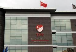 Fenerbahçe'ye tribün kapatma cezası!