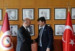 Galatasaray'da ilk transfer imzayı attı!