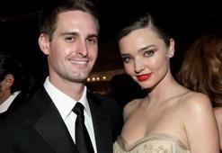 Miranda Kerr ile Evan Spiegel evlendi!