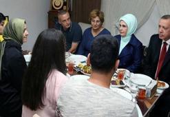 Cumhurbaşkanı Erdoğan, 15 Temmuz şehidinin evinde iftar yaptı