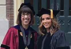 Eva Longoria artık Longoria- Baston!