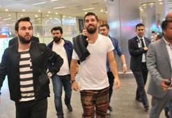 Arda Turan İstanbul'a geldi