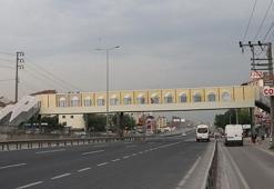 Üst geçidin yıkılma kararına mahalleliden itiraz
