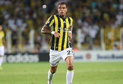 Yıldız futbolcuyu silahla tehdit ettiler