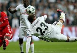 En güzel gol Cenk Tosun'dan