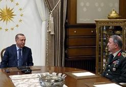 Cumhurbaşkanı Erdoğan Hulisi Akar'ı kabul etti