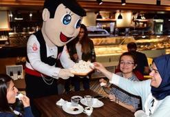 Maskot Çakır, atom dağıttı!