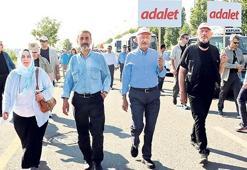 ‘Barış ve huzur için yürüyoruz’