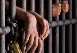 FETÖ'cü komiser, imamlara operasyonu sızdırmış