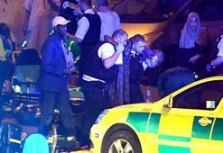 Londra'da kamyonet teravih çıkışında kalabalığın arasına daldı