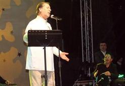 Ahmet Özhan'dan unutulmaz konser!