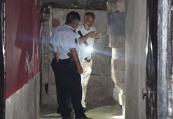 Baba oğul duvar yüzünden iki kardeşi öldürdü